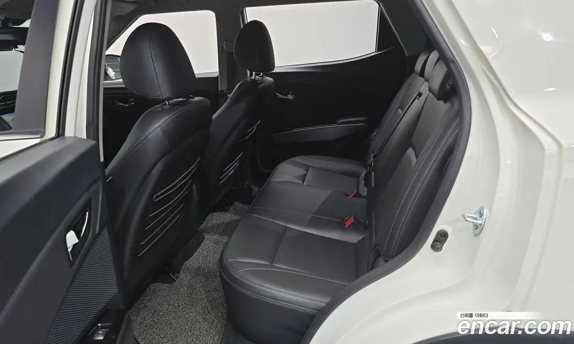 SsangYong TIBOLI 2019 1.5 автомат (гидро), фото 17