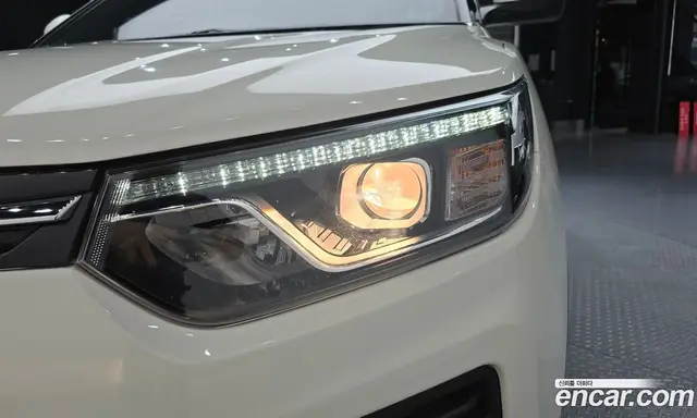 SsangYong TIBOLI 2019 1.5 автомат (гидро), миниатюра 8