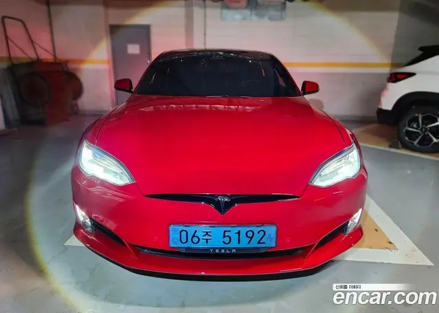 Tesla Model S 2019 автомат (гидро), миниатюра 3 Tesla Model S 2019 автомат (гидро), миниатюра 3