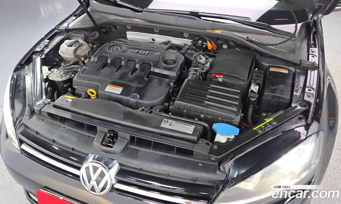 Volkswagen Golf 2013 2.0 автомат (гидро), фото 6