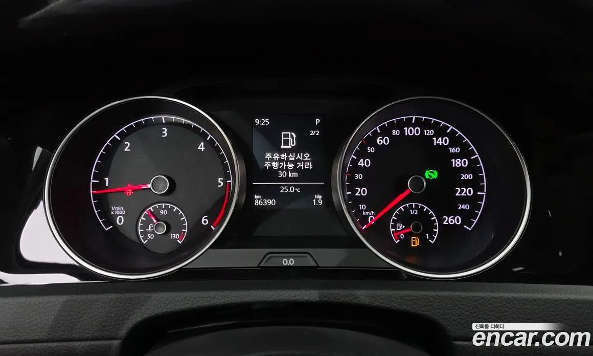 Volkswagen Golf 2013 2.0 автомат (гидро), фото 8