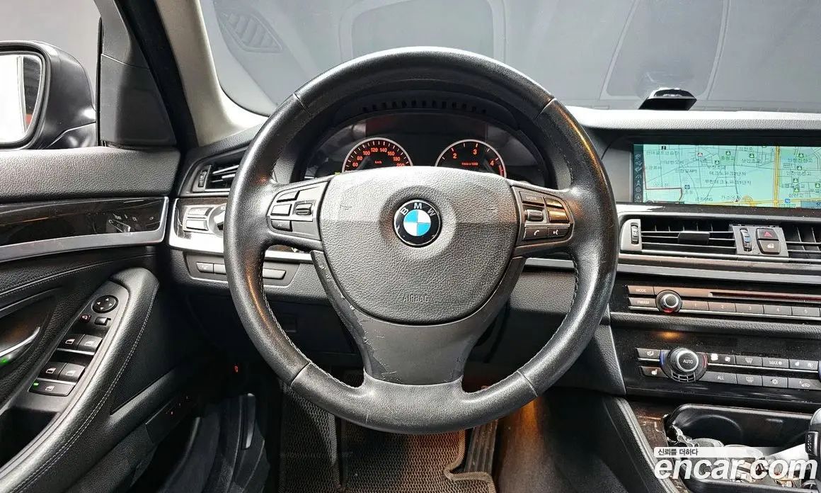 BMW 5 серия 2011 2.0 автомат (гидро), фото 13