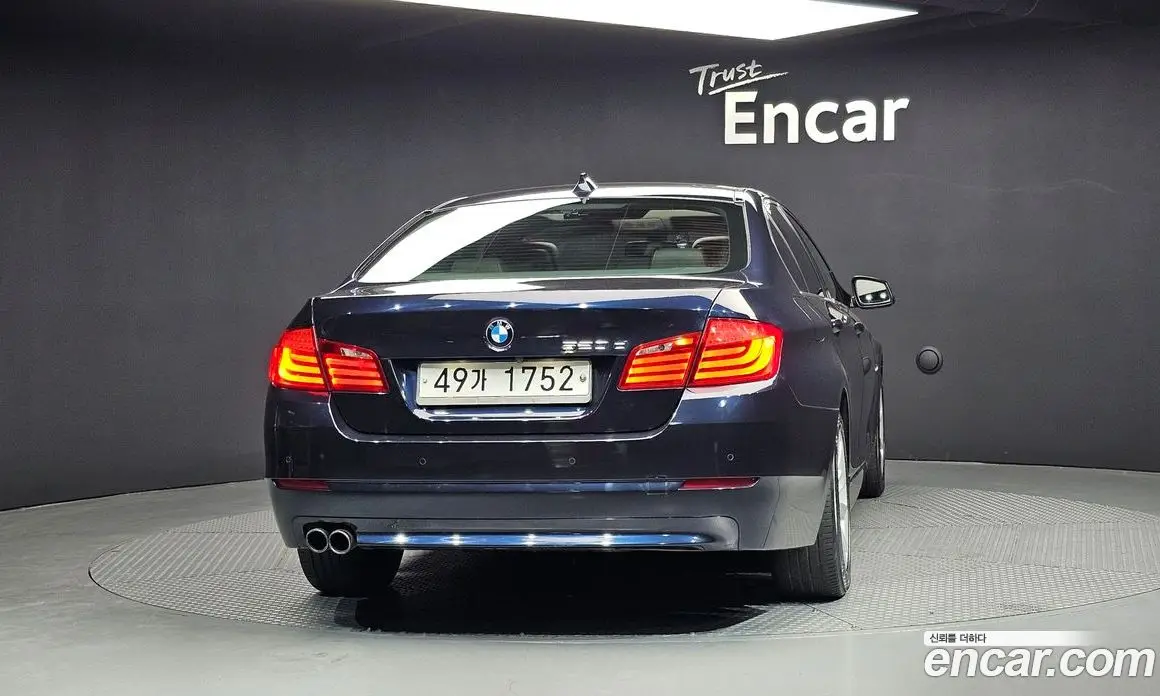 BMW 5 серия 2011 2.0 автомат (гидро), фото 4