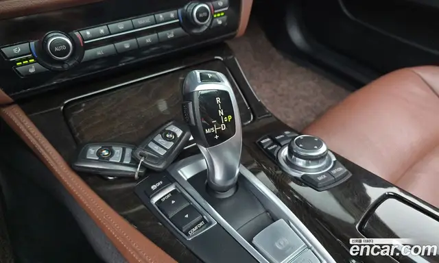 BMW 5 серия 2013 2.0 автомат (гидро), миниатюра 11 BMW 5 серия 2013 2.0 автомат (гидро), миниатюра 11