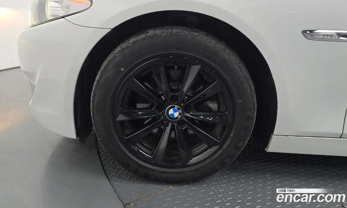 BMW 5 серия 2013 2.0 автомат (гидро), фото 4 BMW 5 серия 2013 2.0 автомат (гидро), фото 4