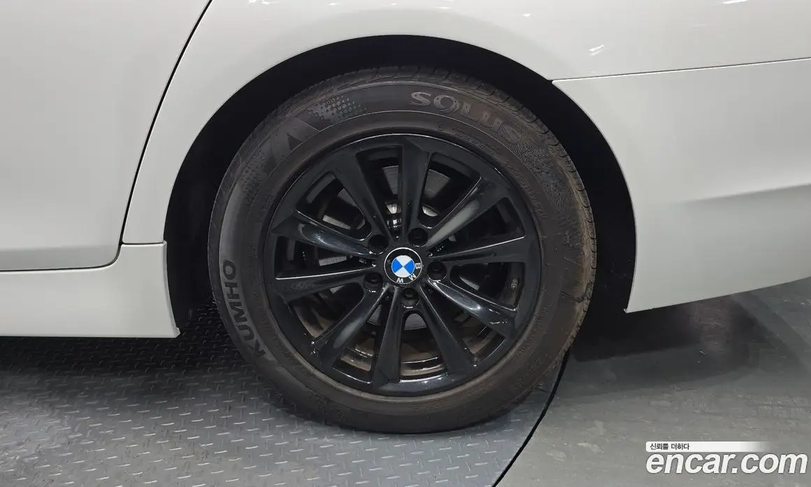 BMW 5 серия 2013 2.0 автомат (гидро), фото 6 BMW 5 серия 2013 2.0 автомат (гидро), фото 6