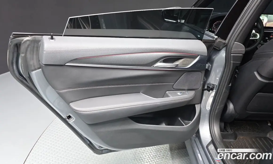 BMW 6 серия 2023 2.0 автомат (гидро), фото 15