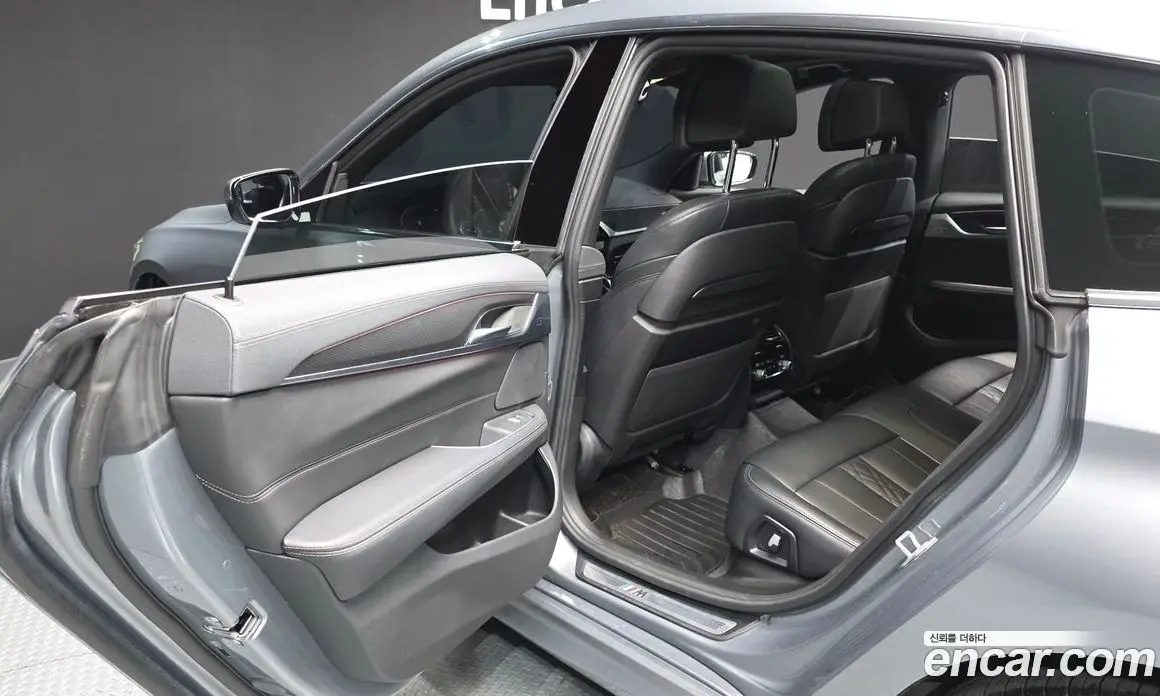 BMW 6 серия 2023 2.0 автомат (гидро), фото 16