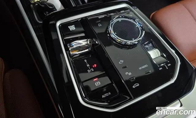 BMW 7 серия 2025 3.0 автомат (гидро), миниатюра 12