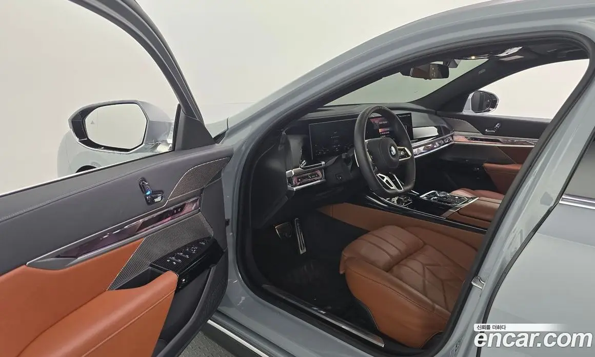 BMW 7 серия 2025 3.0 автомат (гидро), фото 13