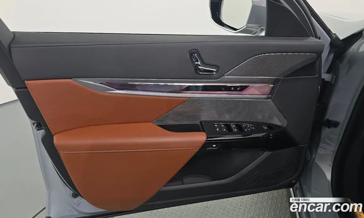 BMW 7 серия 2025 3.0 автомат (гидро), фото 14