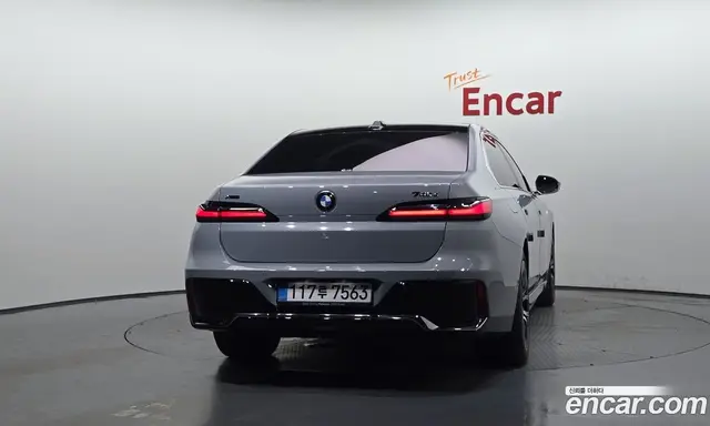 BMW 7 серия 2025 3.0 автомат (гидро), миниатюра 4