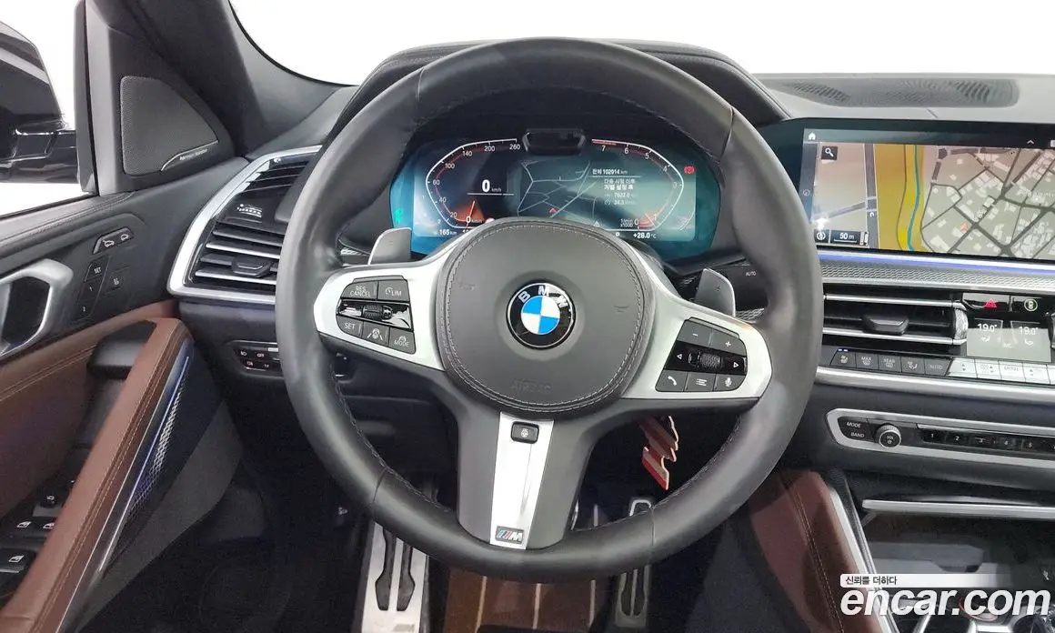 BMW X6 2021 3.0 автомат (гидро), фото 14
