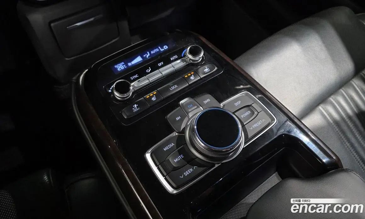 Genesis EQ900 2016 3.8 автомат (гидро), фото 18