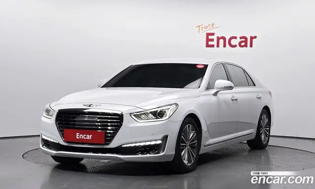 Genesis EQ900, 2017, 225 340 км
