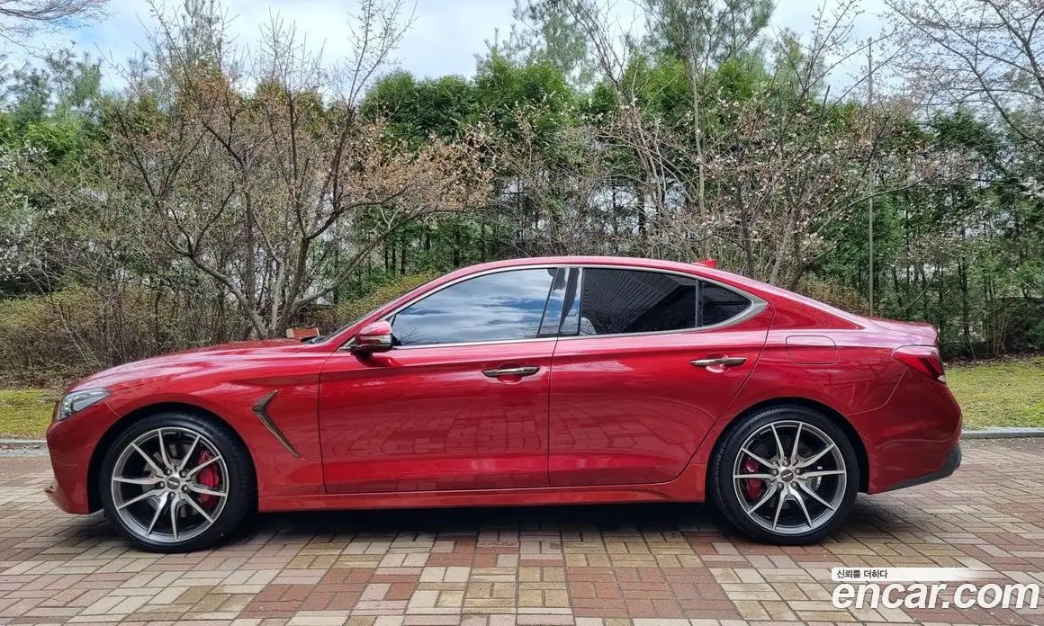 Genesis G70 2019 2.0 автомат (гидро), фото 1 Genesis G70 2019 2.0 автомат (гидро), фото 1