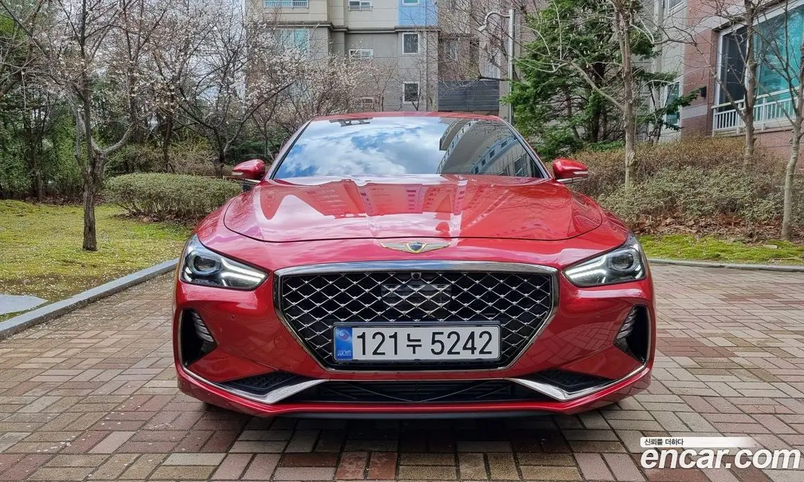 Genesis G70 2019 2.0 автомат (гидро), фото 15 Genesis G70 2019 2.0 автомат (гидро), фото 15