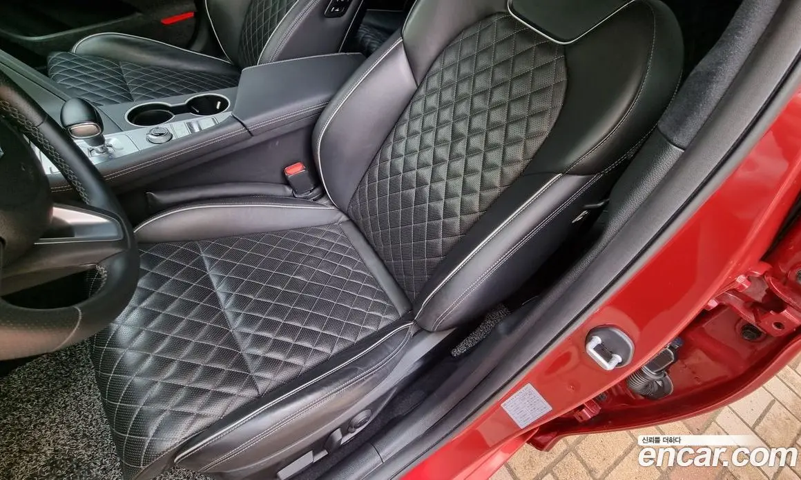 Genesis G70 2019 2.0 автомат (гидро), фото 6 Genesis G70 2019 2.0 автомат (гидро), фото 6
