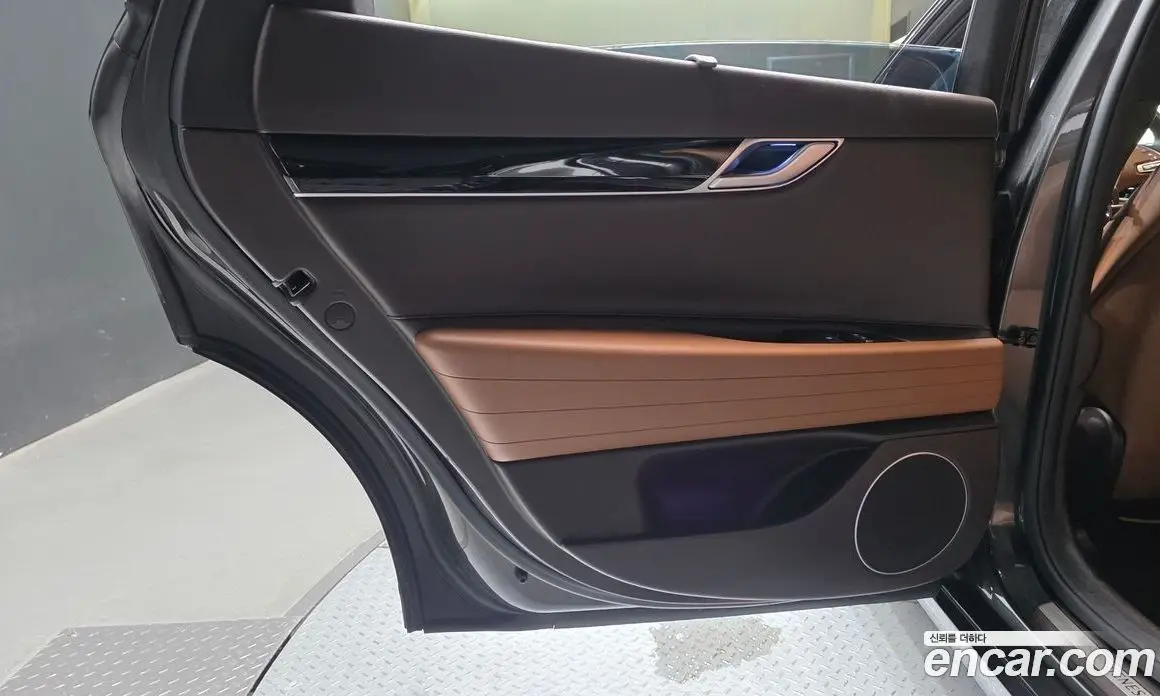 Genesis G80 2022 2.5 автомат (гидро), фото 15
