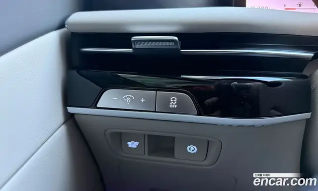 Genesis G80 2025 2.5 автомат (гидро), миниатюра 12