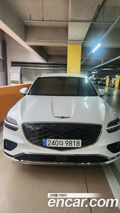Genesis GV70, 2024, 9 000 км