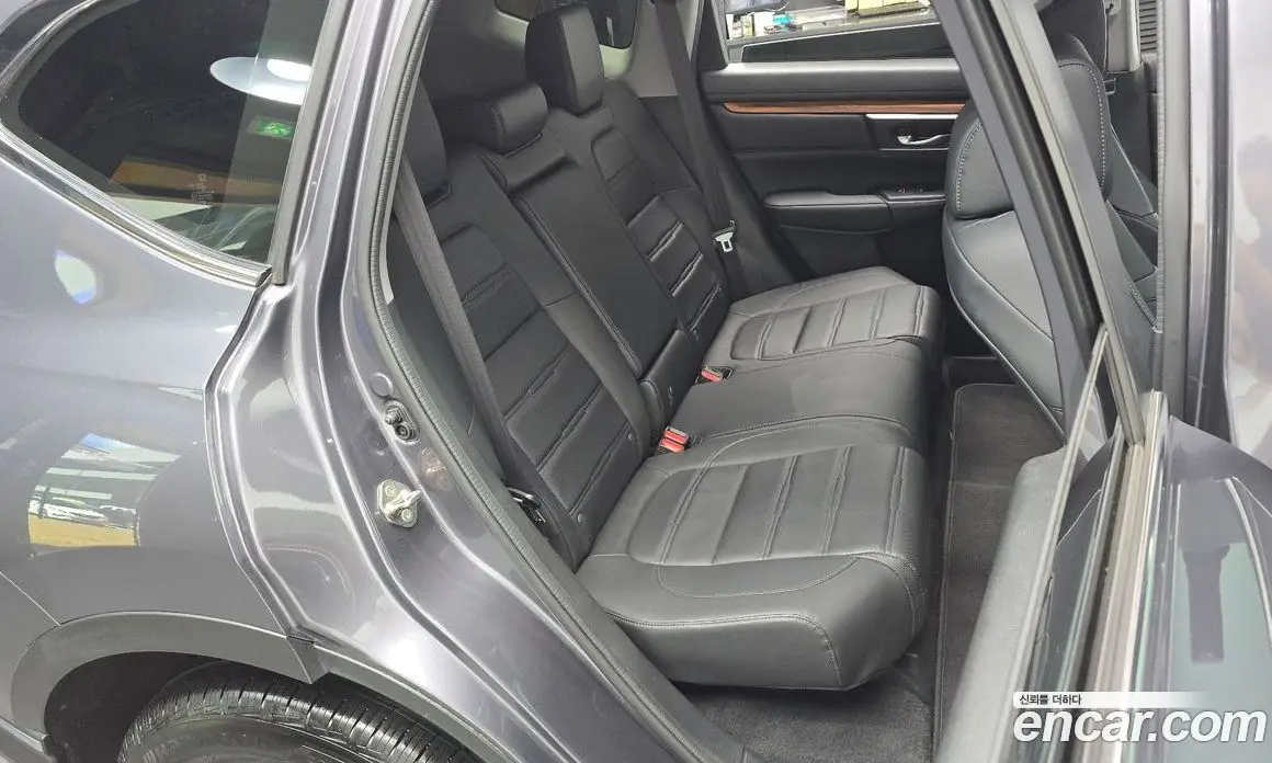Honda CR-V 2019 1.5 автомат (гидро), фото 12