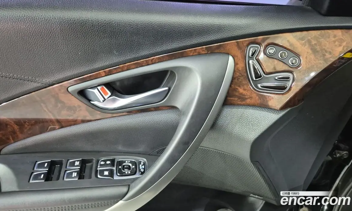 Hyundai Aslan 2016 3.0 автомат (гидро), фото 7