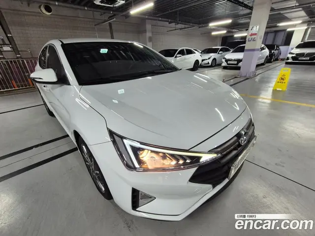Hyundai Avante, 2019, 76 952 км