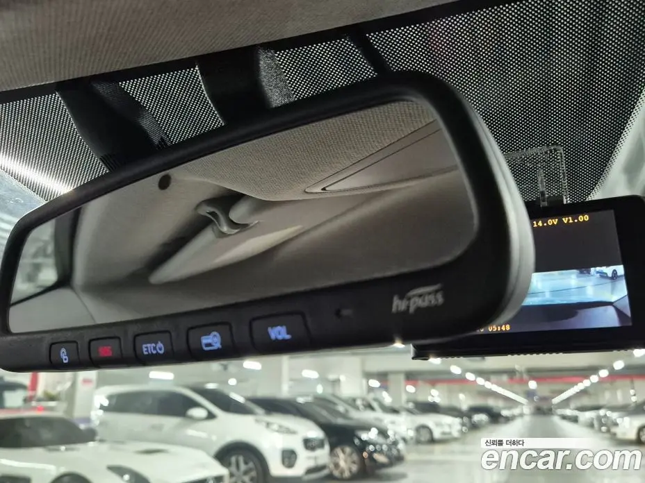 Hyundai Avante 2019 1.6 автомат (гидро), фото 13