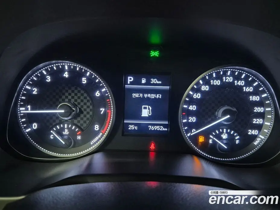 Hyundai Avante 2019 1.6 автомат (гидро), фото 9