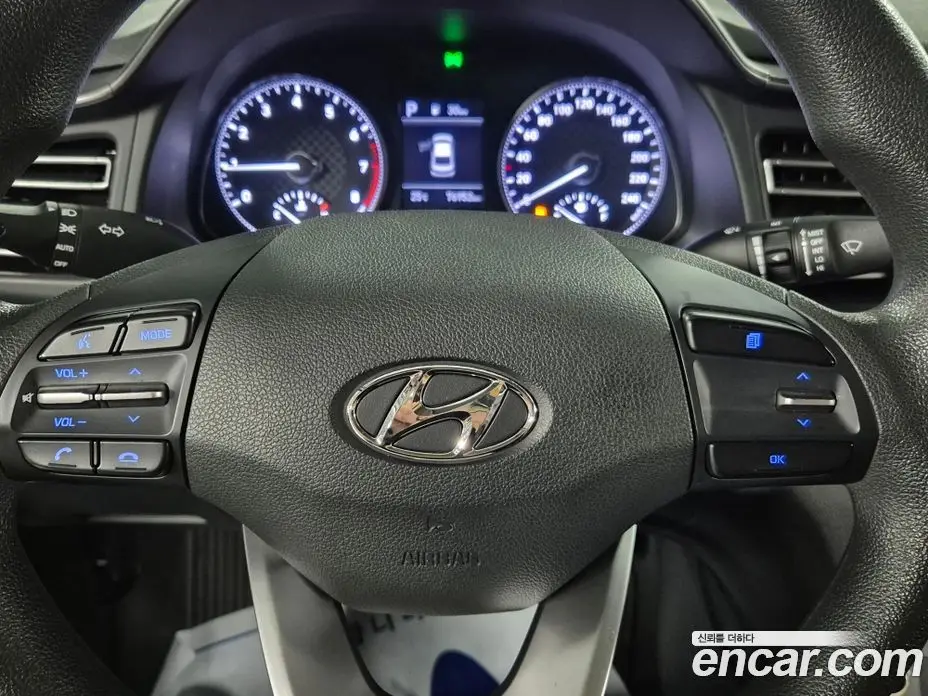Hyundai Avante 2019 1.6 автомат (гидро), фото 10