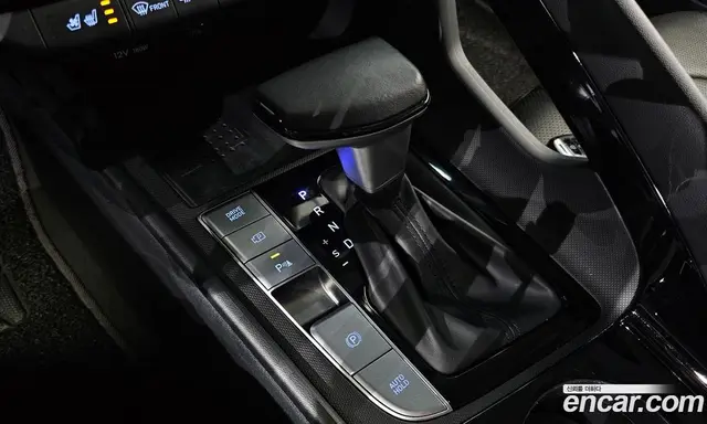 Hyundai Avante 2022 1.6 автомат (гидро), миниатюра 12