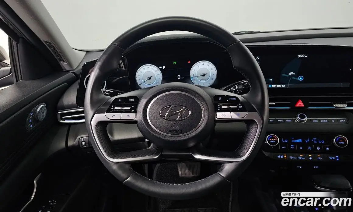 Hyundai Avante 2022 1.6 автомат (гидро), фото 20