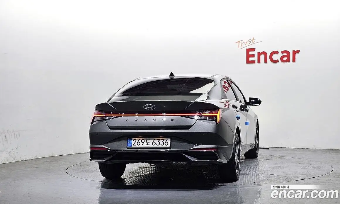 Hyundai Avante 2022 1.6 автомат (гидро), фото 4