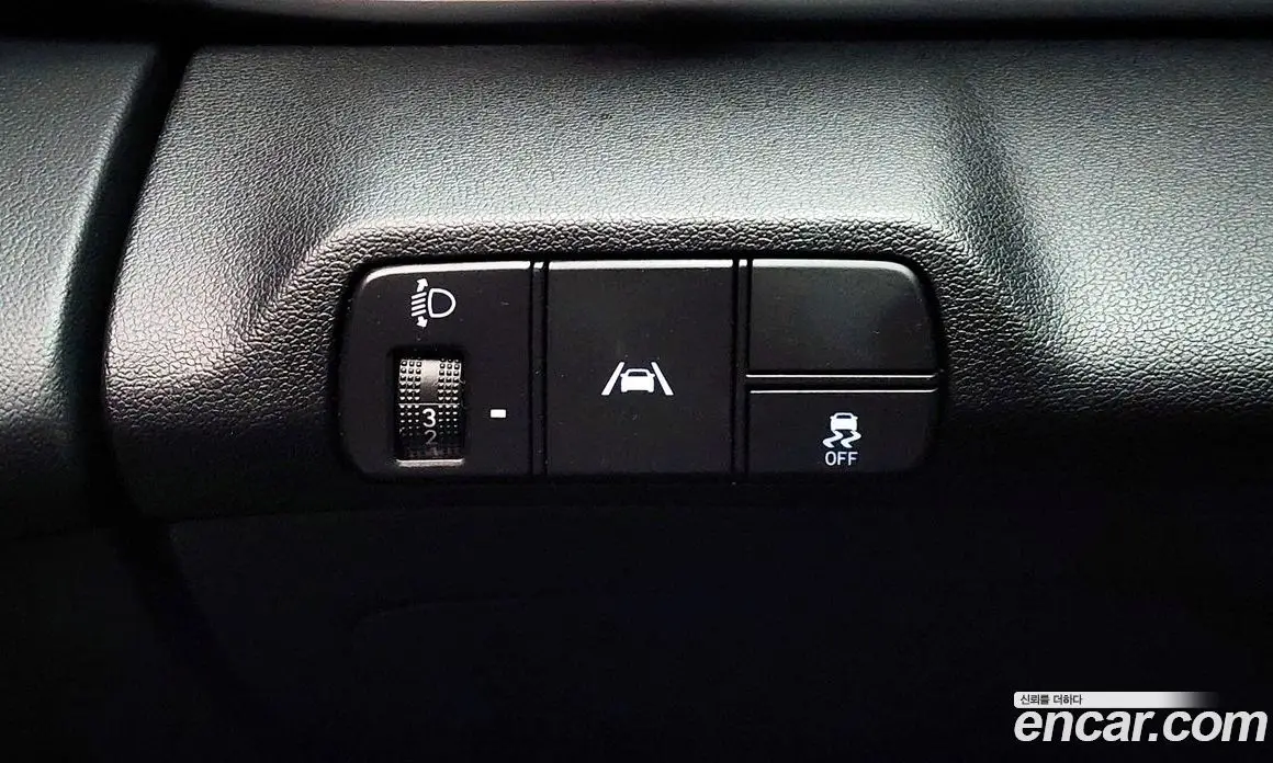 Hyundai Avante 2022 1.6 автомат (гидро), фото 19
