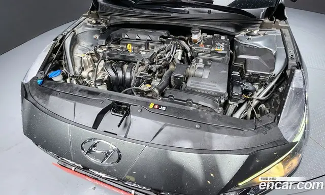 Hyundai Avante 2022 1.6 автомат (гидро), миниатюра 6