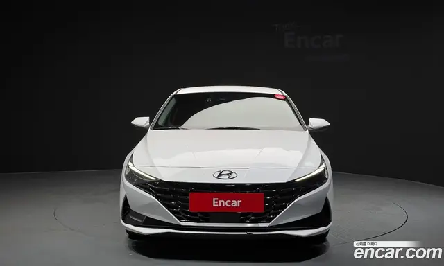 Hyundai Avante 2023 1.6 автомат (гидро), миниатюра 3