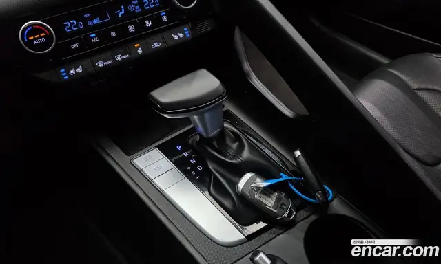 Hyundai Avante 2023 1.6 автомат (гидро), миниатюра 9