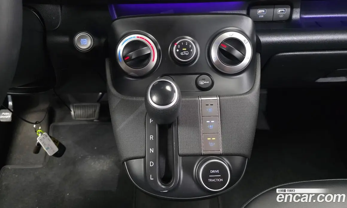 Hyundai Casper 2022 1.0 автомат (гидро), фото 12