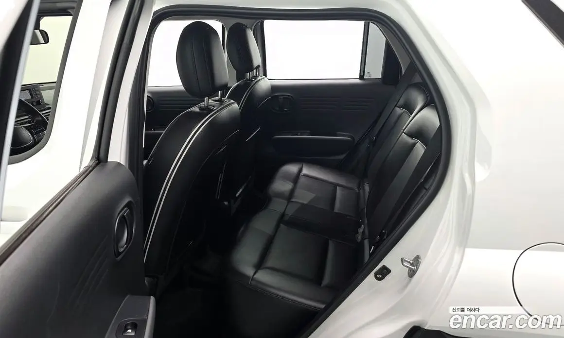 Hyundai Casper 2023 1.0 автомат (гидро), фото 12