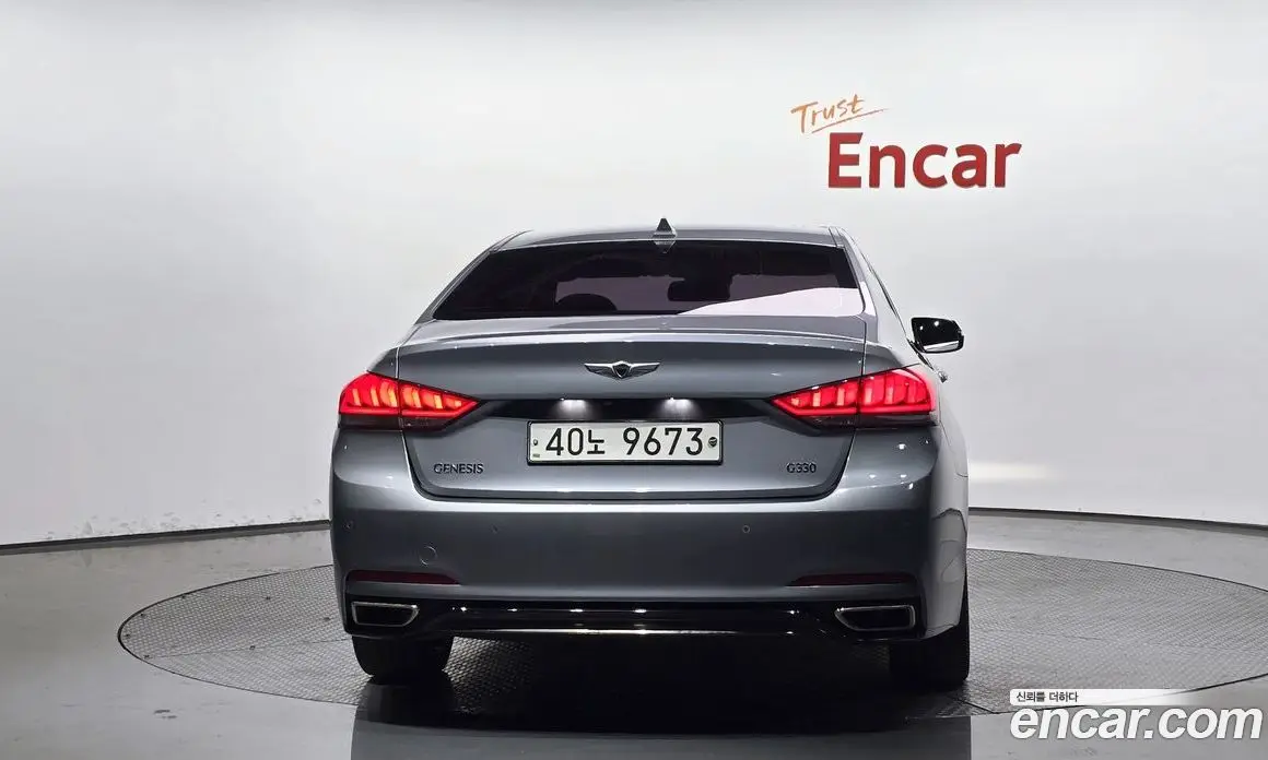 Hyundai Genesis 2015 3.3 автомат (гидро), фото 4