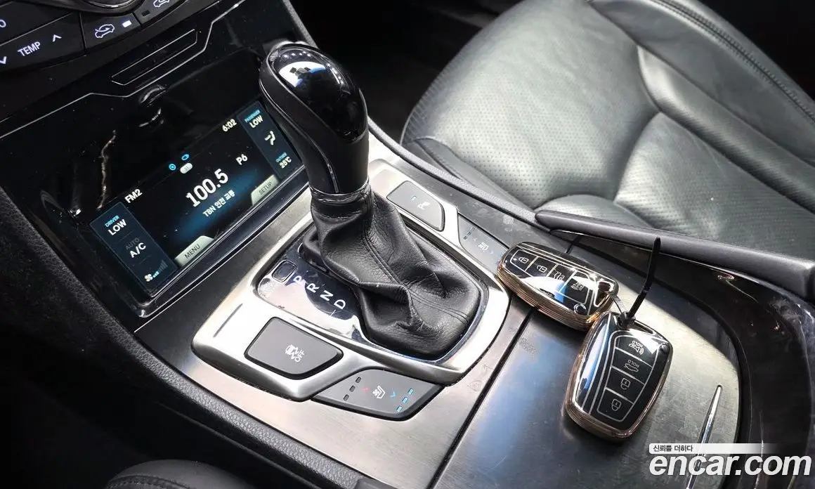 Hyundai Grandeur 2013 3.0 автомат (гидро), фото 9 Hyundai Grandeur 2013 3.0 автомат (гидро), фото 9