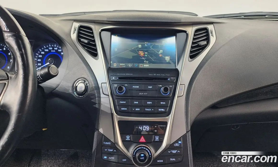 Hyundai Grandeur 2014 3.0 автомат (гидро), фото 12