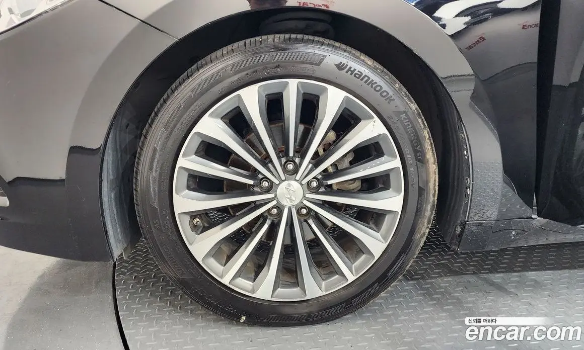 Hyundai Grandeur 2014 3.0 автомат (гидро), фото 5