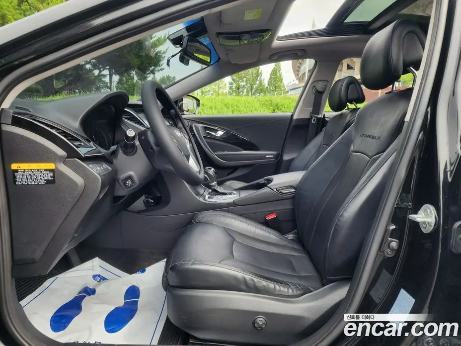 Hyundai Grandeur 2014 3.0 автомат (гидро), фото 13