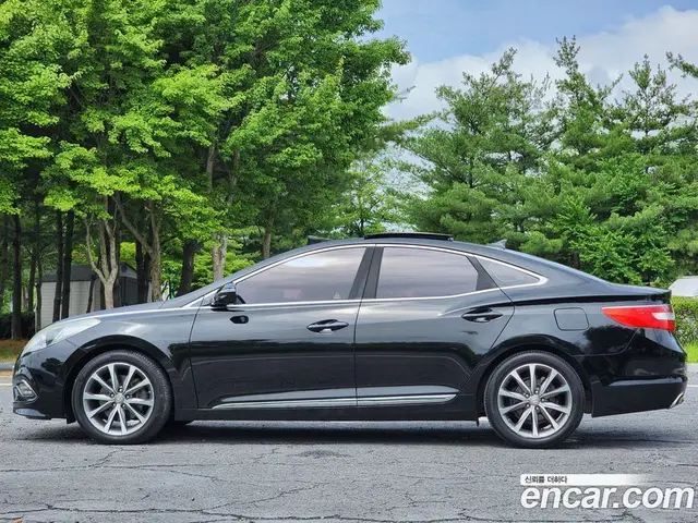 Hyundai Grandeur 2014 3.0 автомат (гидро), миниатюра 5