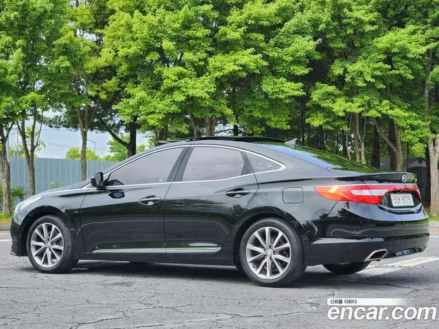 Hyundai Grandeur 2014 3.0 автомат (гидро), миниатюра 6