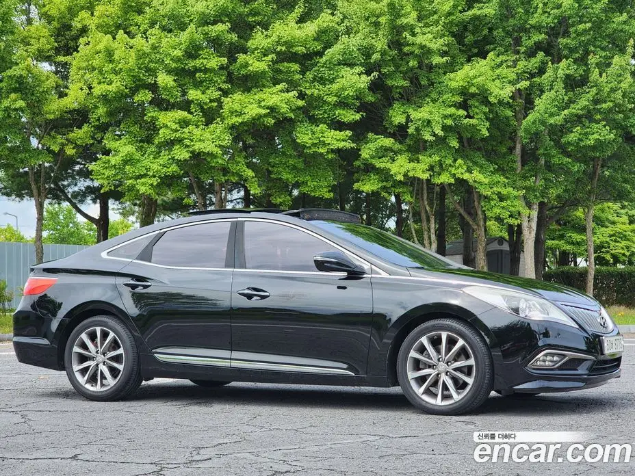 Hyundai Grandeur 2014 3.0 автомат (гидро), фото 7