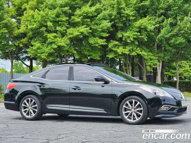Hyundai Grandeur 2014 3.0 автомат (гидро), миниатюра 7