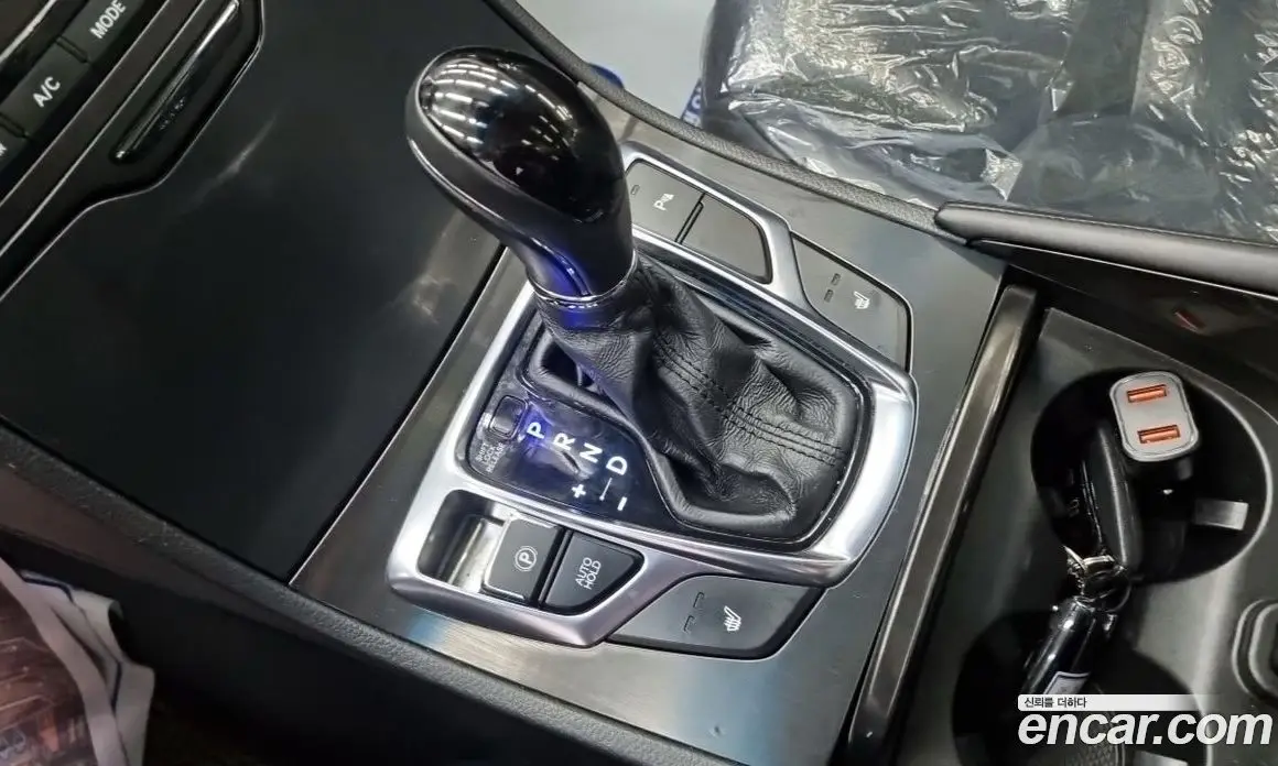 Hyundai Grandeur 2015 2.4 автомат (гидро), фото 9 Hyundai Grandeur 2015 2.4 автомат (гидро), фото 9
